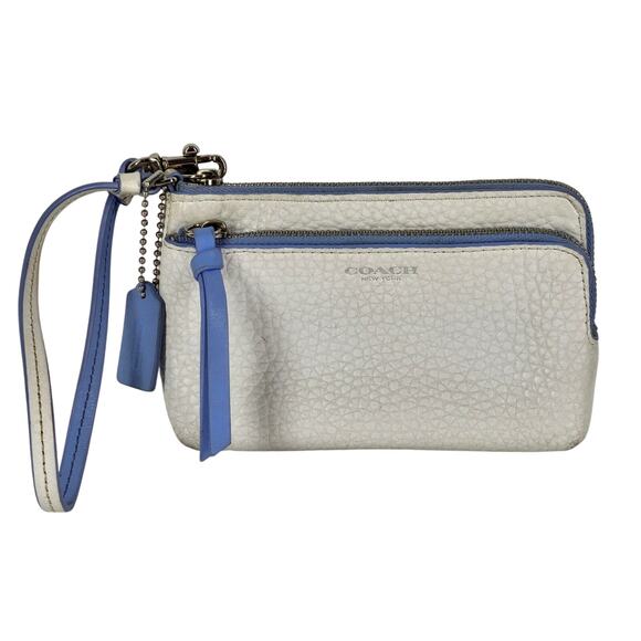 COACH WOMEN'S SMALL WHITE PEBBLE LEATHER CLUTCH/WRISTLET – 4" X 6" X 1" - Picture 1 of 10
